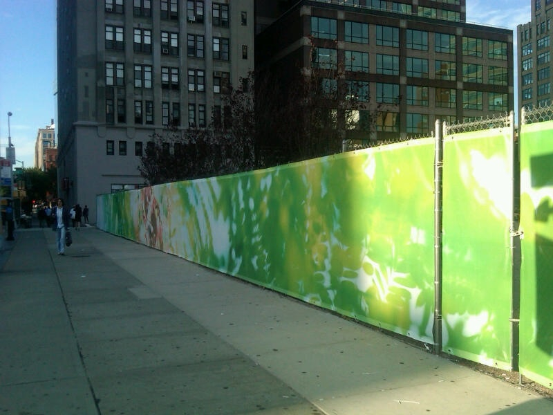 Printing vinyl mesh for construction site adds beauty to environment