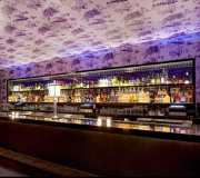 hospitalityadhesivevinyl-digital-wallcovering-installation-bar