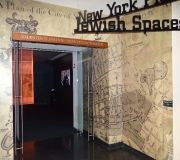 12-museum-exhibit-graphics-wallwalllvinyl-grasphics-jewish-murals