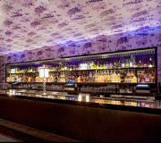 -hospitalityadhesivevinyl-digital-wallcovering-installation-bar