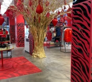 Chinese New Year graphics in Bloomingdales  NYC. Vinyl column wraps, printed floor vinyl and dimensional logos.