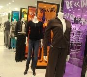3-retail-instoregraphics-screen-printing-bloom