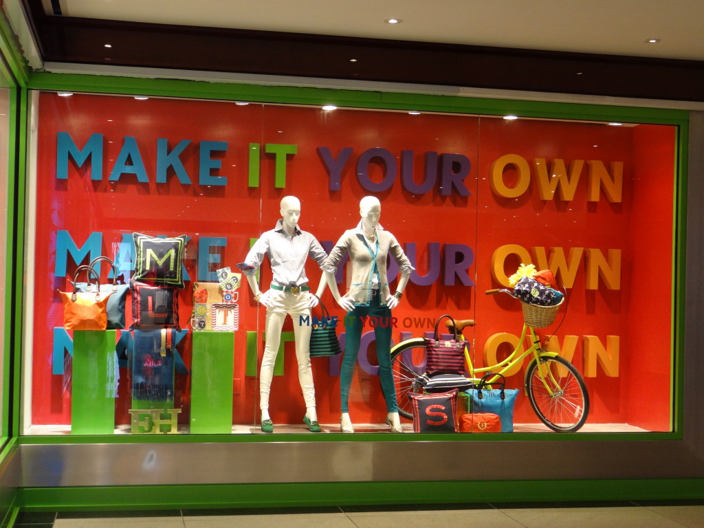 retail window display dimensional letters it covering letters